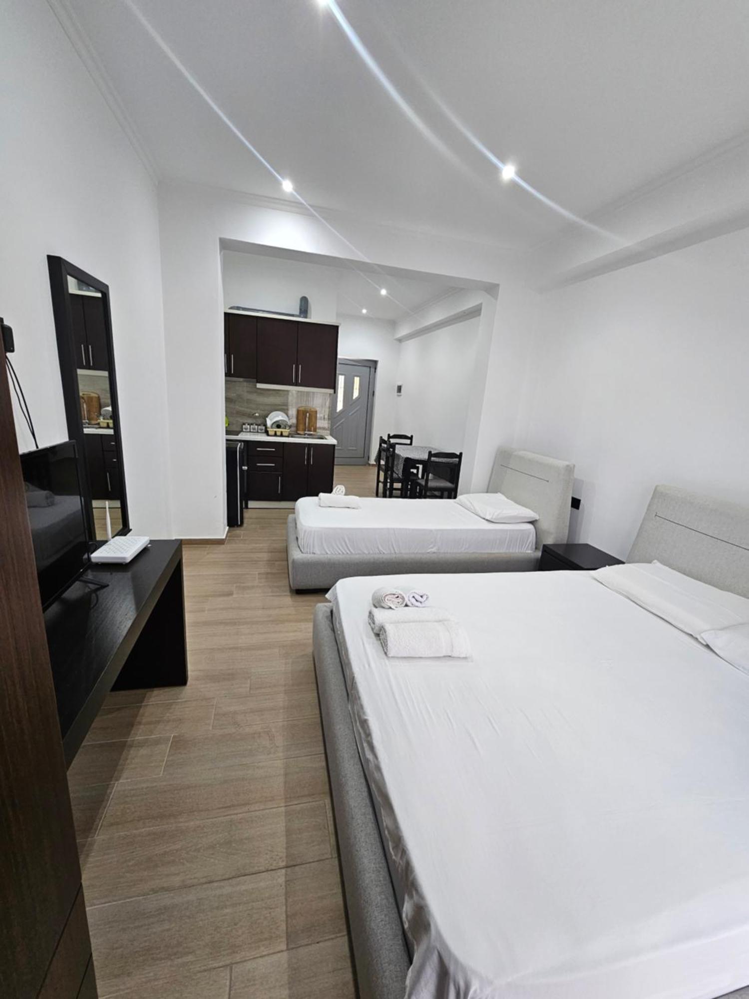 Lux Apartments Ksamil Kamer foto